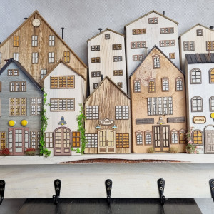 Wieszak - drewniane domki - na klucze i inne drobiazgi 23