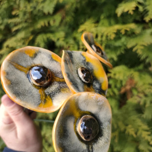 kwiaty ceramiczne na druciku 5 szt