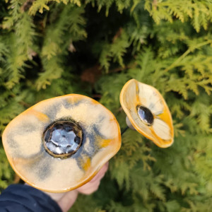 kwiaty ceramiczne na druciku 2 szt