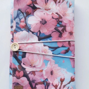 Etui na książkę: kwiat wiśni