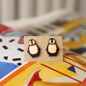 Drewniane kolczyki sztyfty Pingwin