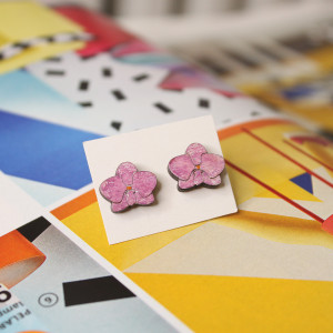 Drewniane kolczyki sztyfty Storczyk kwiat