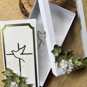 394,Komunia-kartka na komunię w pudełku