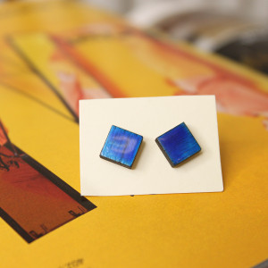 Drewniane kolczyki sztyfty geometryczne