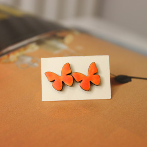 Drewniane kolczyki sztyfty  Motyl