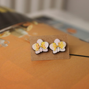 Drewniane kolczyki sztyfty Storczyk kwiat