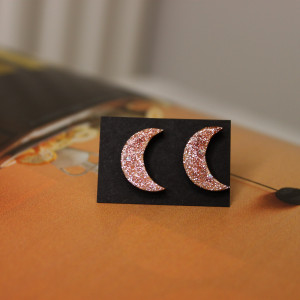 Drewniane kolczyki sztyfty Księżyc