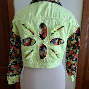 Kurtka  jeansowa  krótka handmade # upcycling