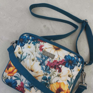 Torebka listonoszka kwiaty