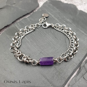 Bransoletka chainmaille - ametyst w łańcuchach