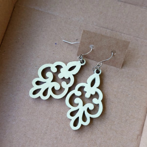 🌿 Ażurowe Kolczyki Vintage – Lekkość & Romantyzm