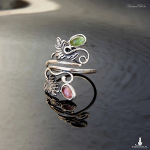 Pierścionek srebrny z turmalinami regulowany
