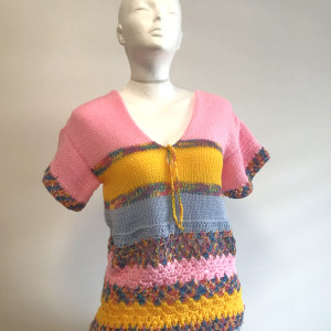 Oryginalna kolorowa bluzka