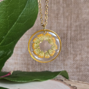 Wianuszek z kwiatami złota zawieszka wisiorek