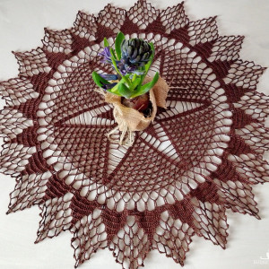 Serwetka w kolorze czekolady