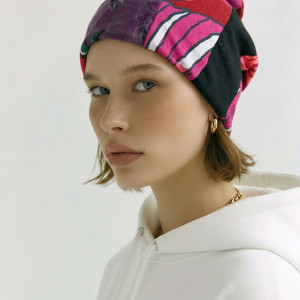 Czapka  damska Wiosenna Smerfetka