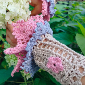 Koronkowe mitenki w stylu wiktoriańskim