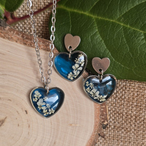Komplet kolczyki srebrna zawieszka srebrny wisiorek prawdziwa roślina niebieska serca serduszka