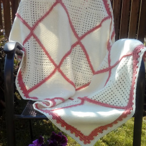 Narzuta krem brzoskwiniowy