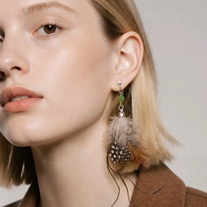 Klipsy pióra leciutkie