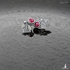 Kolczyki srebrne z rubinami wkrętki