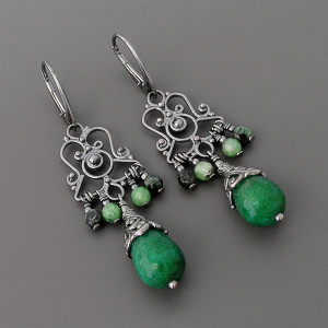 Kolczyki Scarlett, krople jadeitu i zoisyt, srebro, kolekcja Przeminęło z Wiatrem