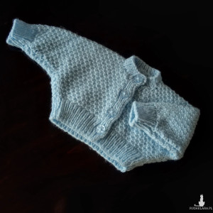 Sweterek dla maluszka