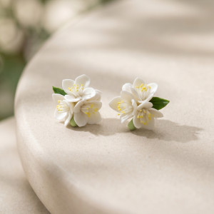 Kolczyki z kwiatami jaśminu
