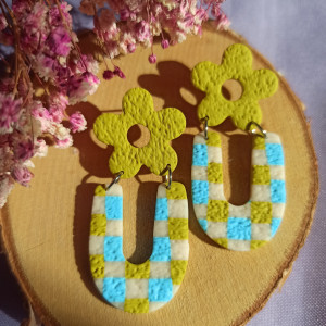 Kolczyki z gliny polimerowej oliwkowa kratka