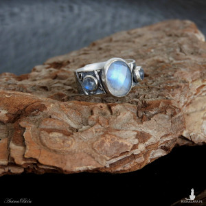 Obrączka srebrna z kamieniami księżycowymi regulowana