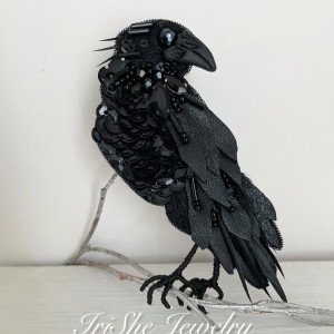 Broszka Kruk, broszka ptak,  biżuteria artystyczna