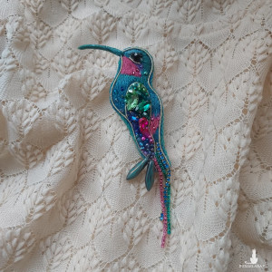 Kolorowa letnia broszka KOLIBER