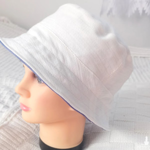 Kapelusik bucket hat jeansowo-bawełniany dwustronny na trzy pory roku