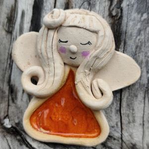Anioł ceramiczny