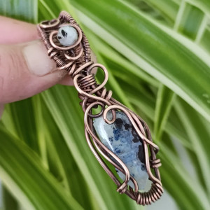 Wisiorek miedziany Kamień Księżycowy Naszyjnik Wire Wrapping z kamieniem naturalnym