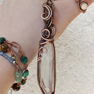 Wisiorek miedziany Kryształ Górski Naszyjnik Wire Wrapping z kamieniem naturalnym