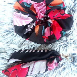 Zestaw Scrunchie plus zawieszka do torebki