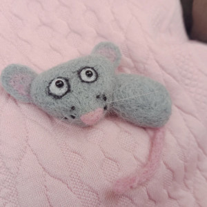 Przypinka broszka szczurek 🐭