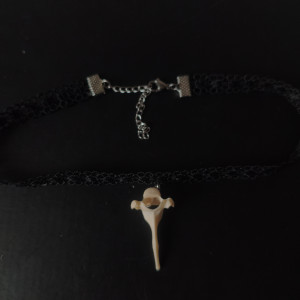 Choker czarny srebrny kręg kota
