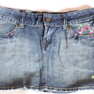 spodnica jeansowa denim haftowana