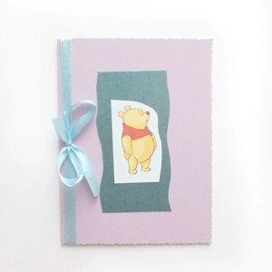 bajkowa kartka dla dziecka, śmieszna kartka z misiem, Kubuś Puchatek kartka dla chłopca, kartki dla dzieci, kartka z Kubusiem Puchatkiem, miś kartka, kartka dla dziewczynki, fajne kartki