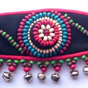 bransoletka handmade z materiału wyszywana