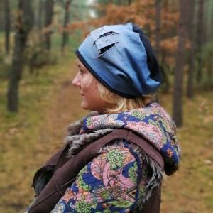 czapka jeansowa duża na codzienne noszenie