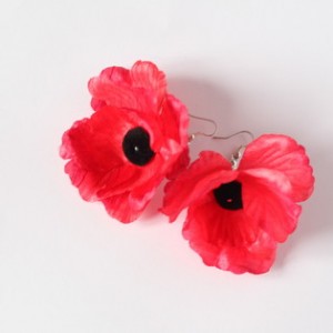 kolczyki kogut jajczył jak najęty az poździerał pięty