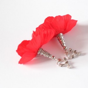 klipsy towarzystwo wzajemnej adoracji w kreacji