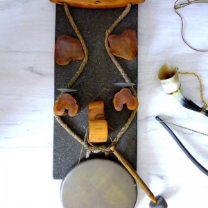 Gong dekoracyjny z miedzianą tarczą