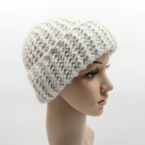 Gruba czapka Różowe Pastele robiona na drutach one size odwijana unisex