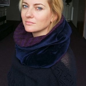 komin damski granat z fioletem