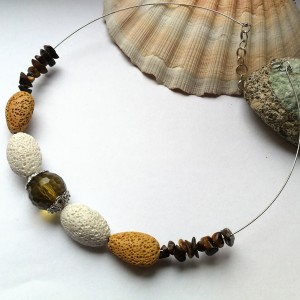 naszyjnik kolia prosty w ekologicznych kolorach