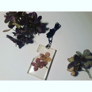 Duży wisior z kwiatami Hortensji